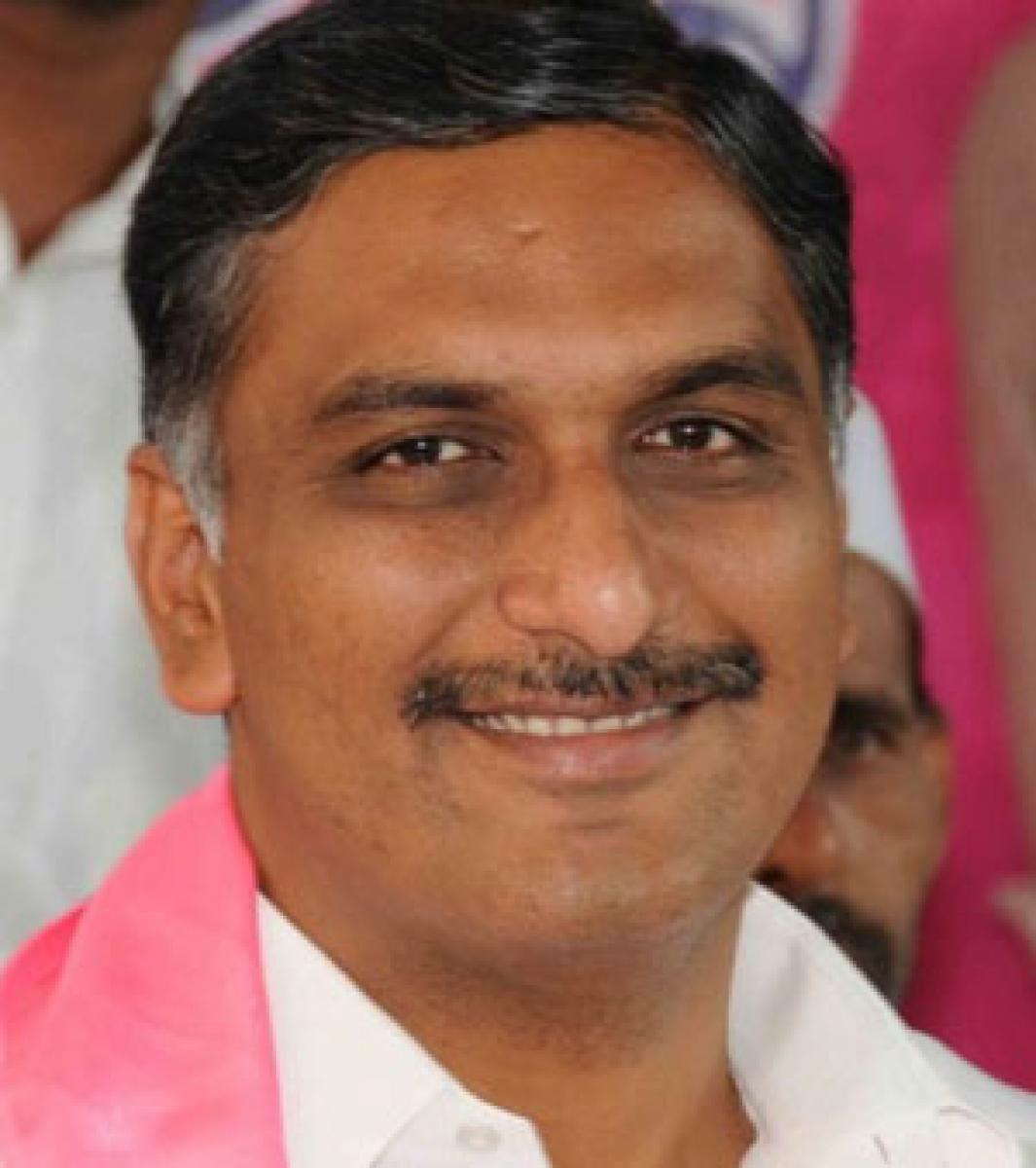 KCR, KTR pat Harish’s back