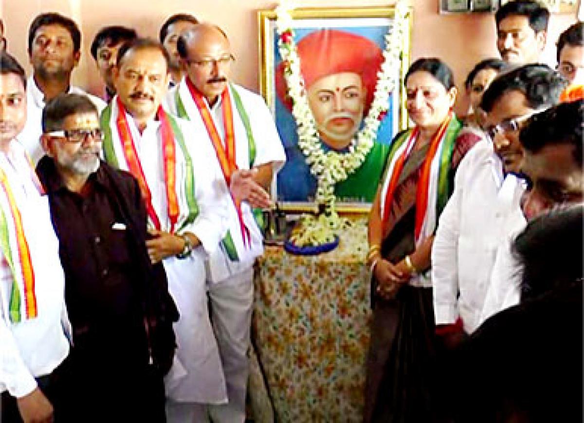 Jyotirao Phule’s 126th death anniv observed