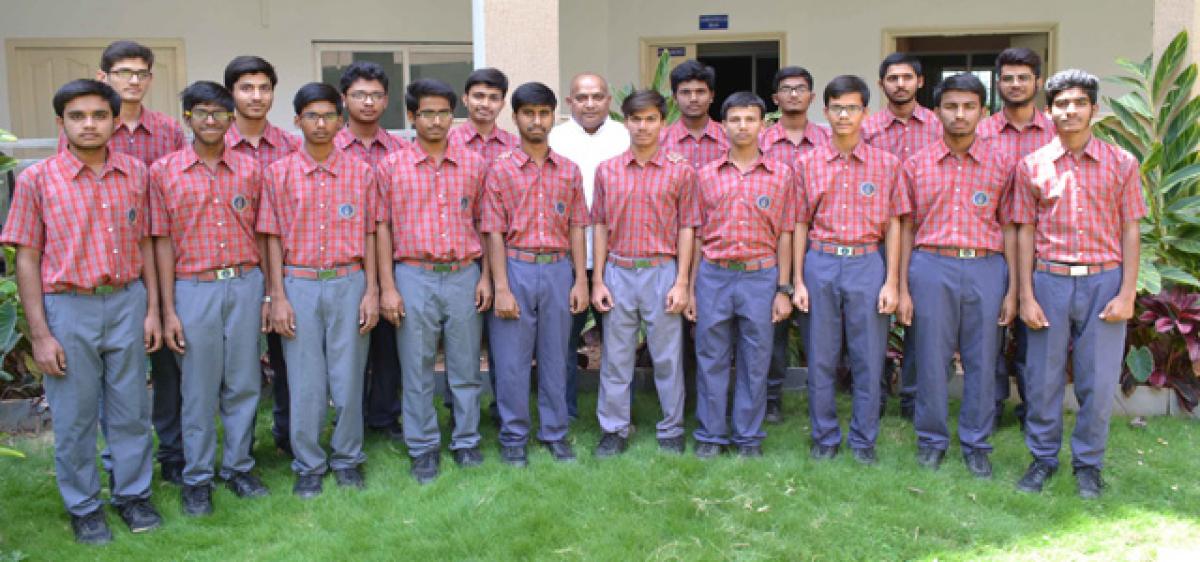 Hyderabad Institute of Excellence students excel in EAMCET