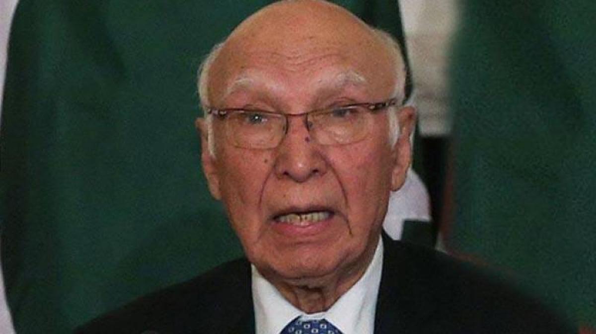 Indian lobby trying to block US F-16s sale to Pak: Sartaj Aziz