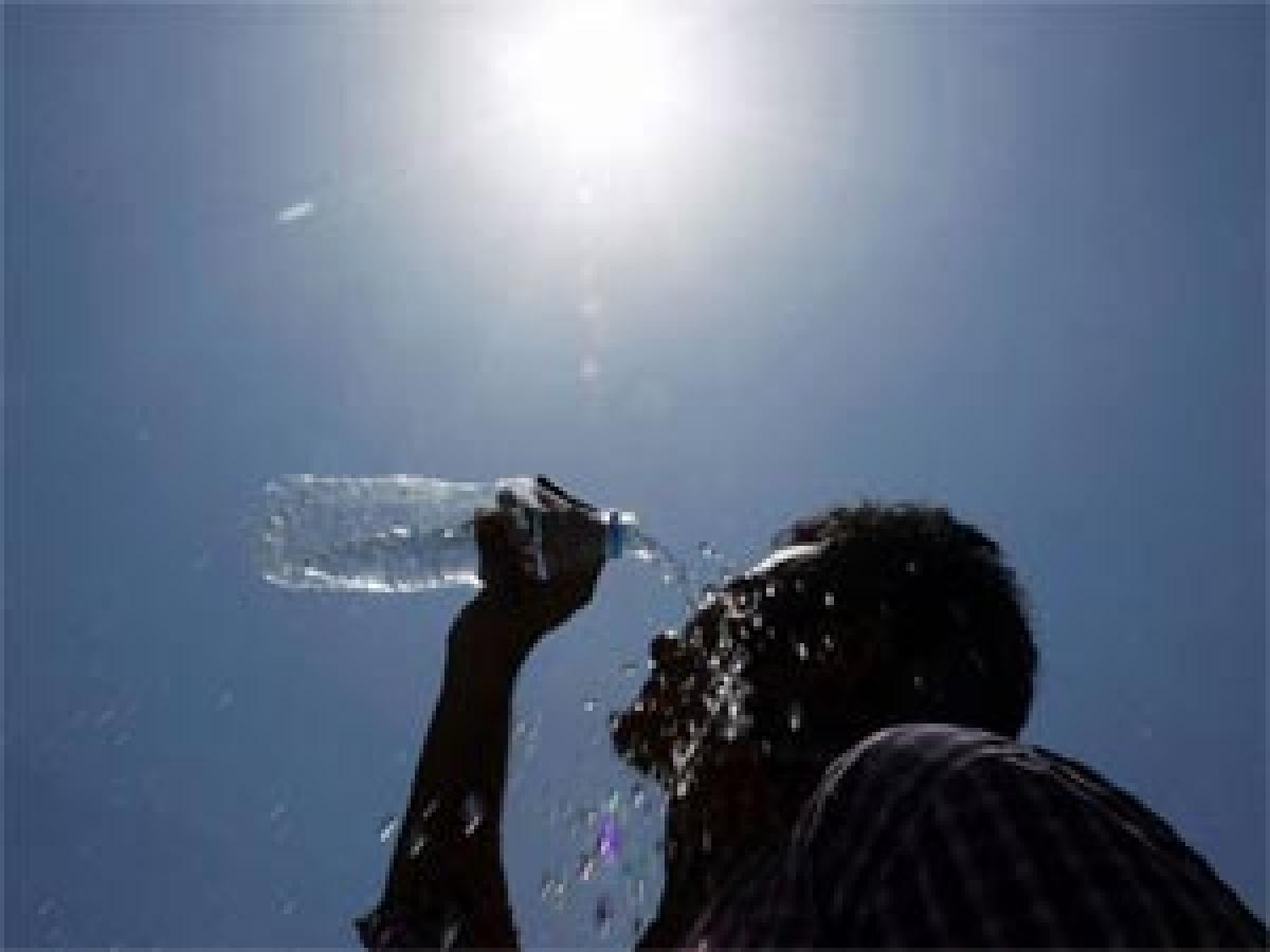 Telangana State Govt issues alert as heat wave continues