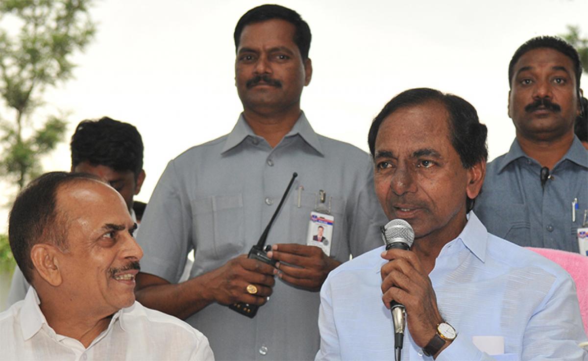 KCR says Id Mubarak with 26cr sops