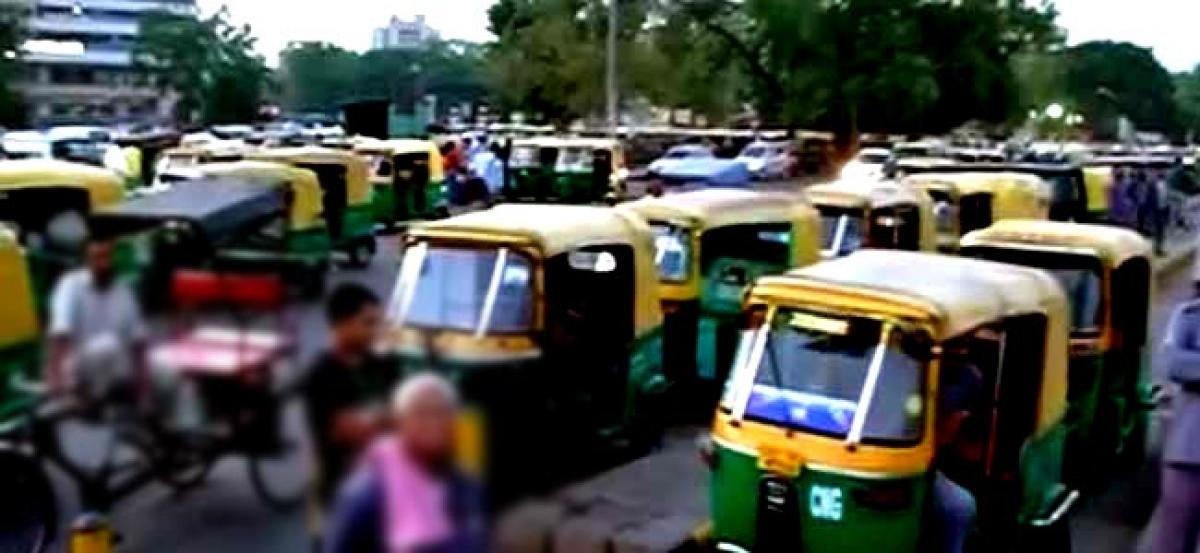 Auto-rickshaw strike evokes partial response in Hyderabad