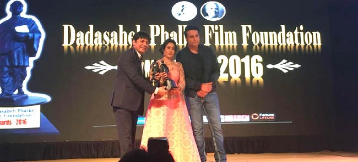 Rajiee M Shinde honoured with Dada Saheb Phalke Film Foundation Award!