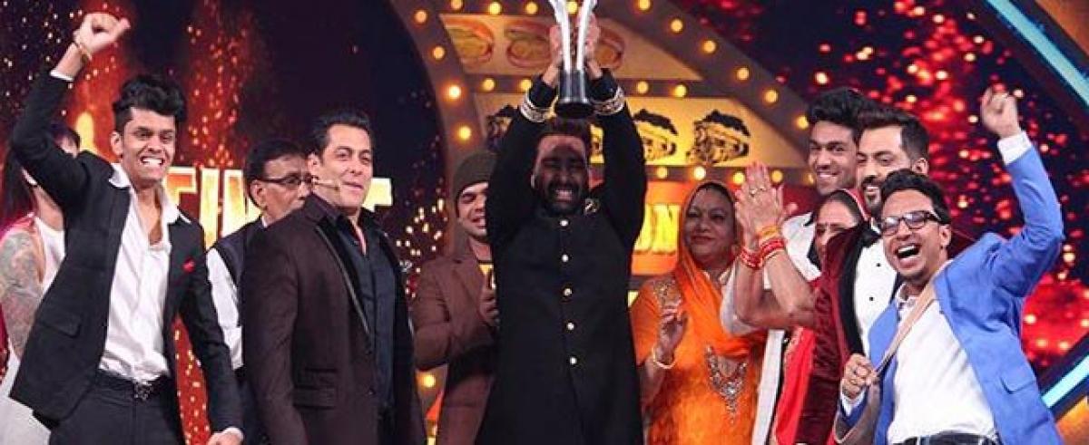 Commoner Manveer Gurjar wins Bigg Boss 10