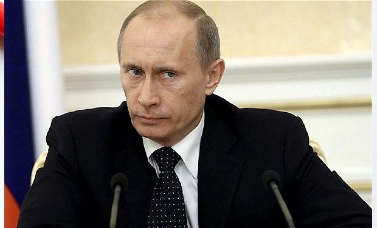 Supporting Syrian regime only way to end war: Vladimir Putin