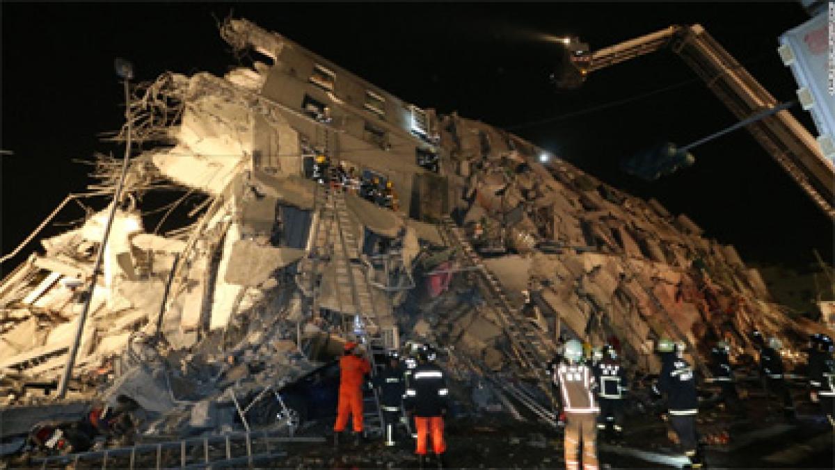 Earthquake rocks Taiwan kills five