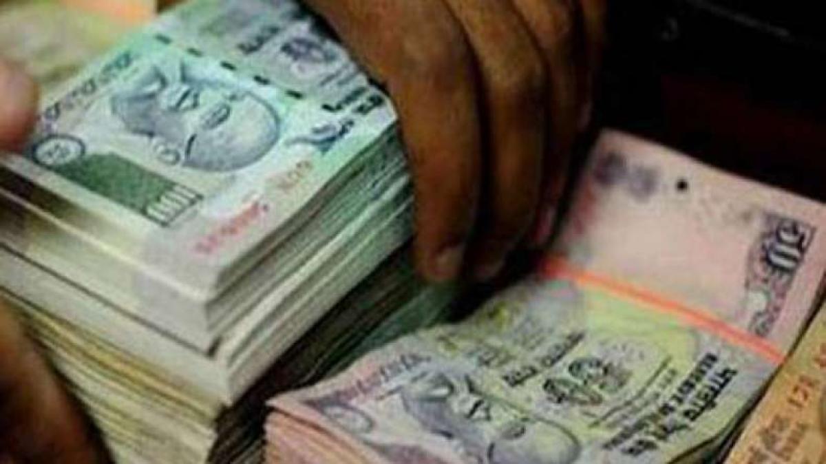 Telangana to pay part of employees salaries in cash