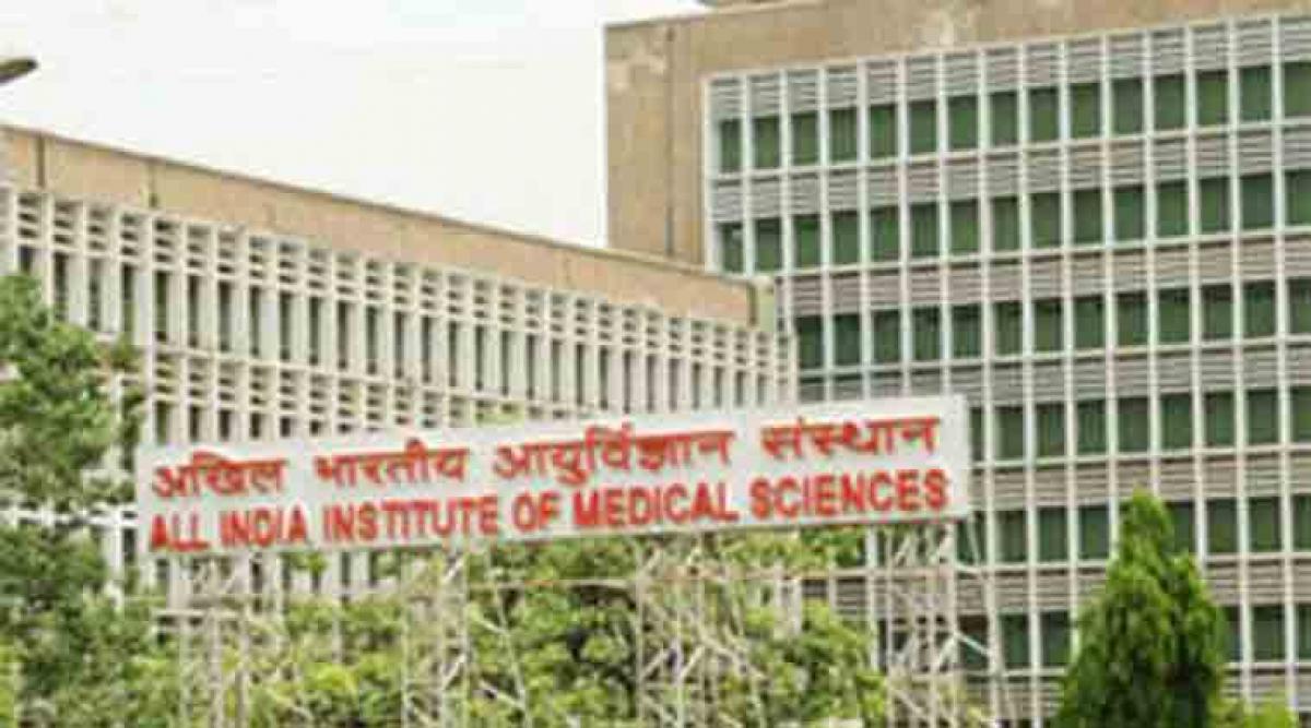 500 AIIMS nurses in Delhi on strike