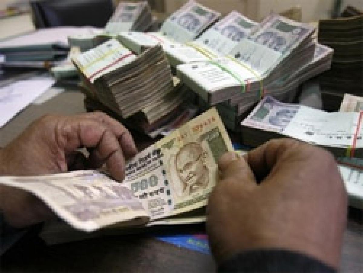 7th Pay Commission to revise central govt employee emoluments