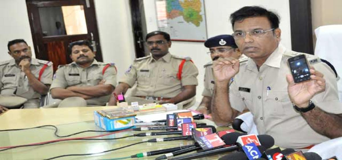 e-Beat system to control crimes in Adilabad