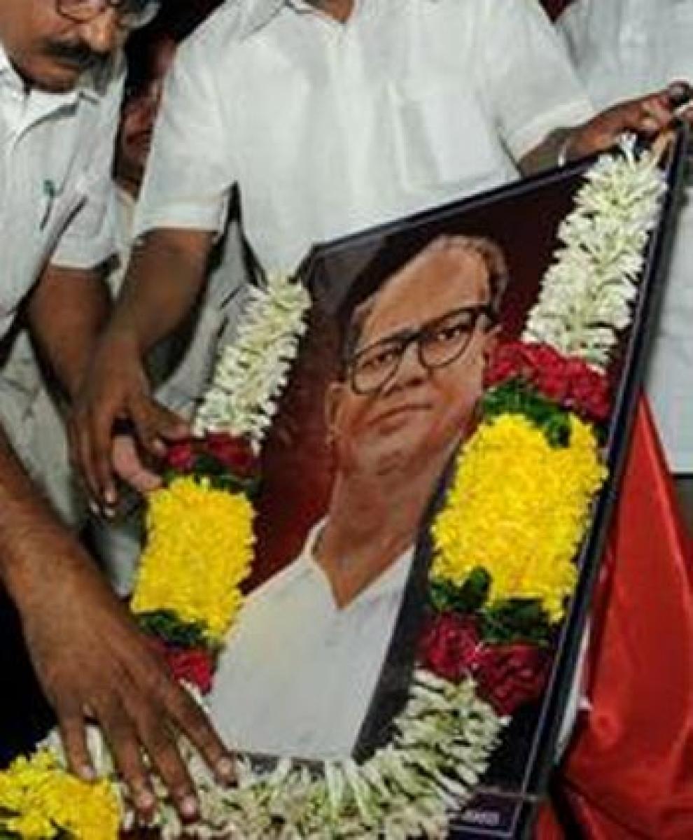 Tributes paid to Marxist leader Sundarayya