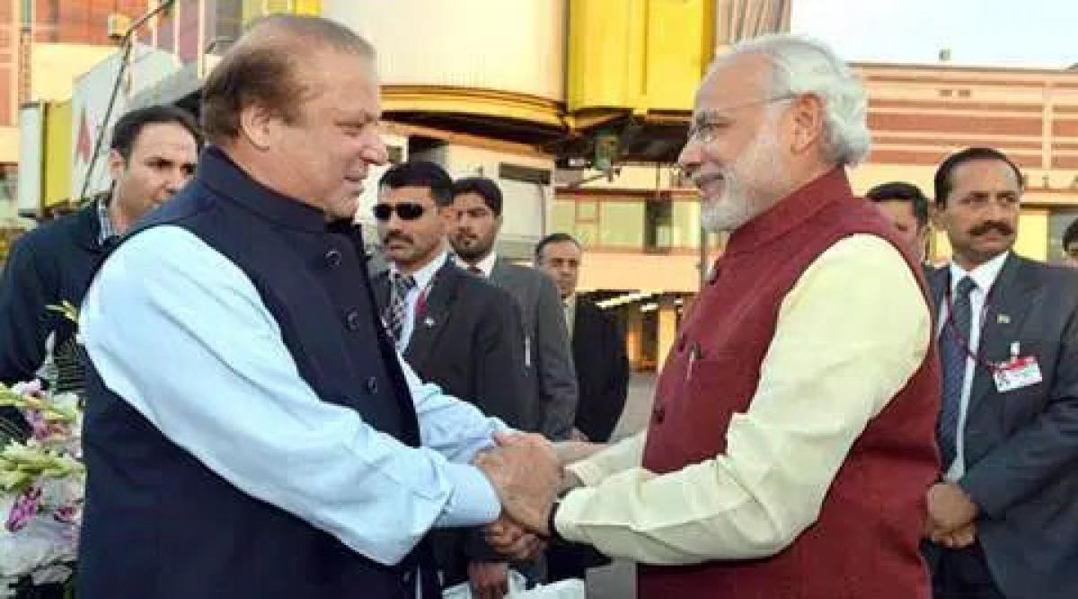 PM Modis chai with Nawaz Sharif cost us seven martyrs: Shiv Sena    