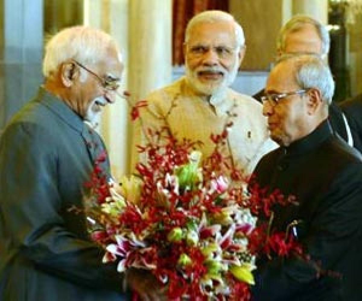 Ceremonial departure for President Mukherjee ahead of three-nation tour