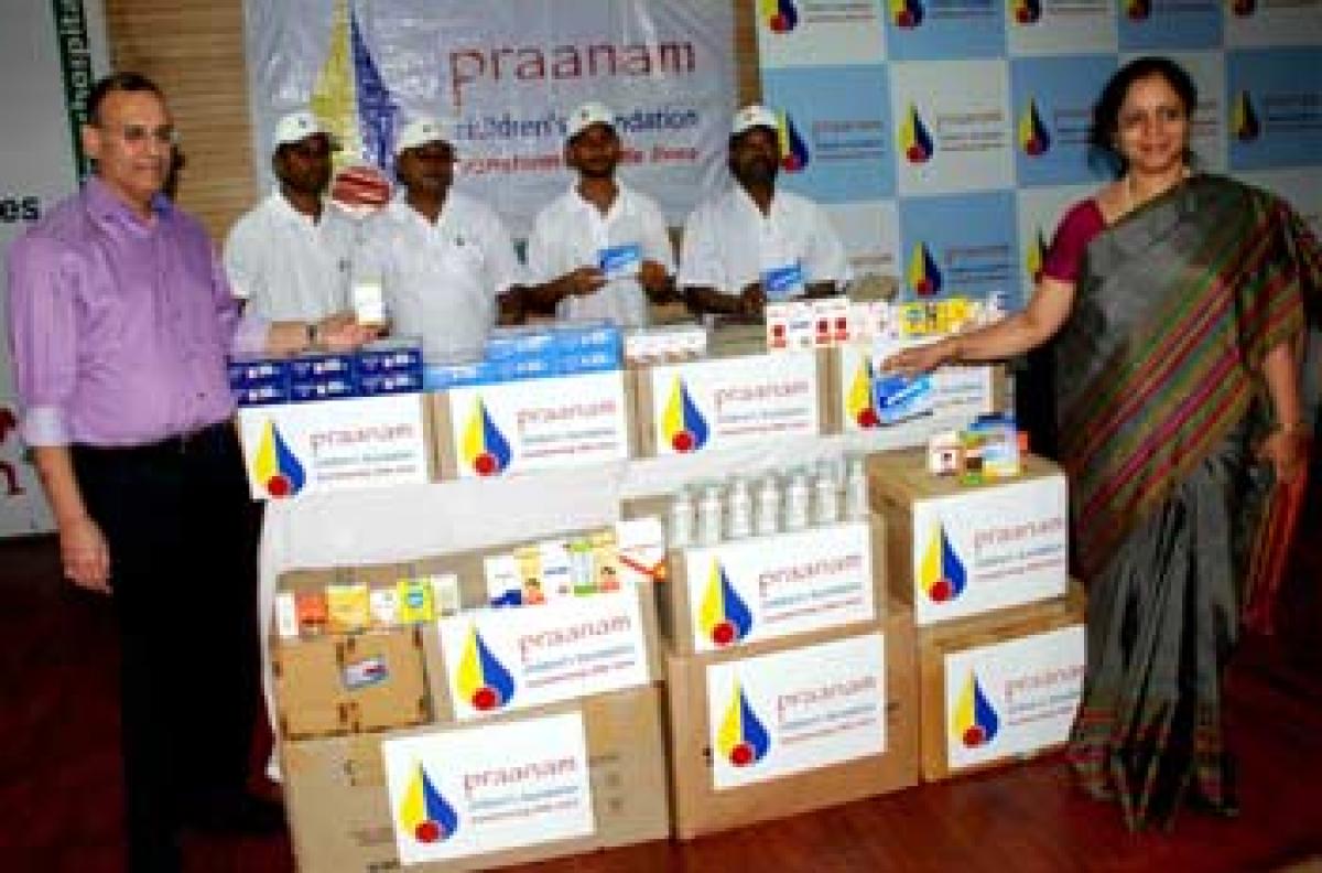 Praanam Children’s Foundation donates medical aid to Cuddalore