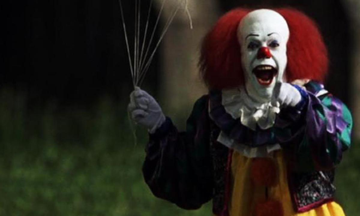 Creepy clown sightings land on Australian shores