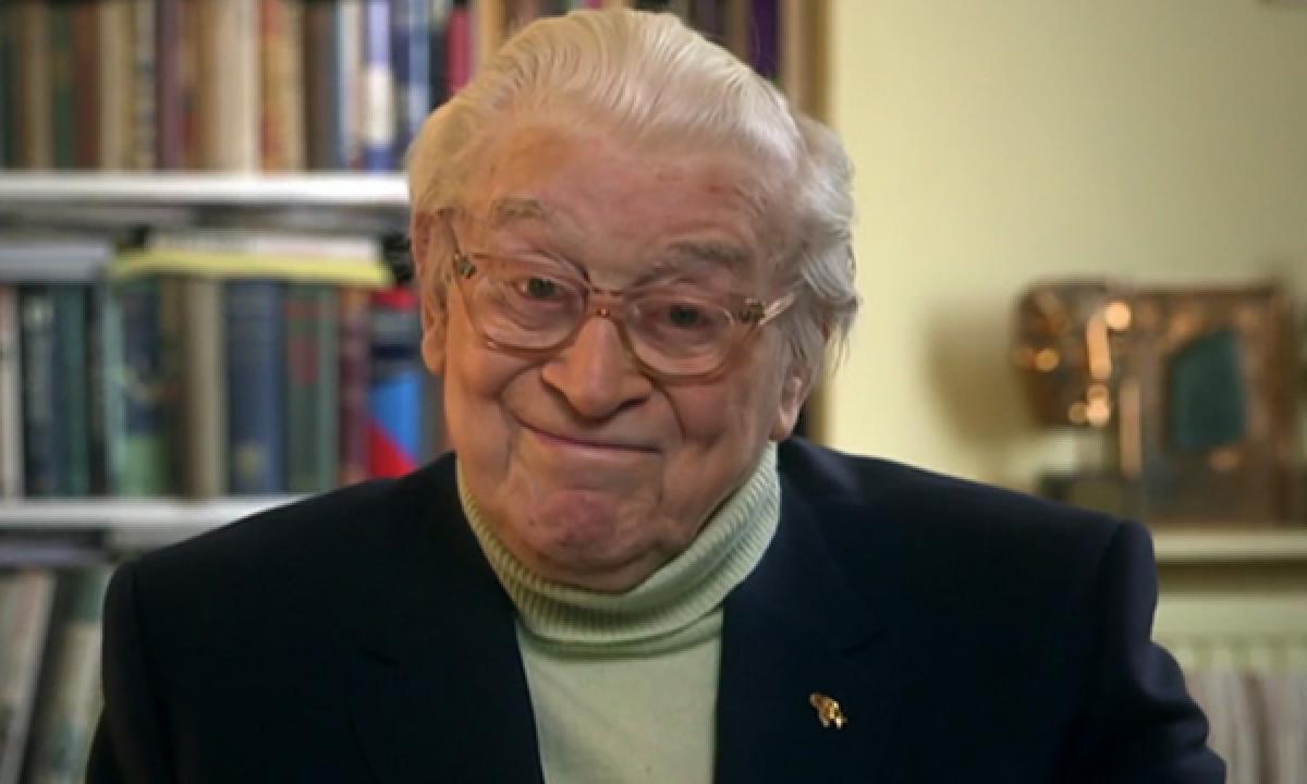 Britains successful comedy writer Jimmy Perry dies