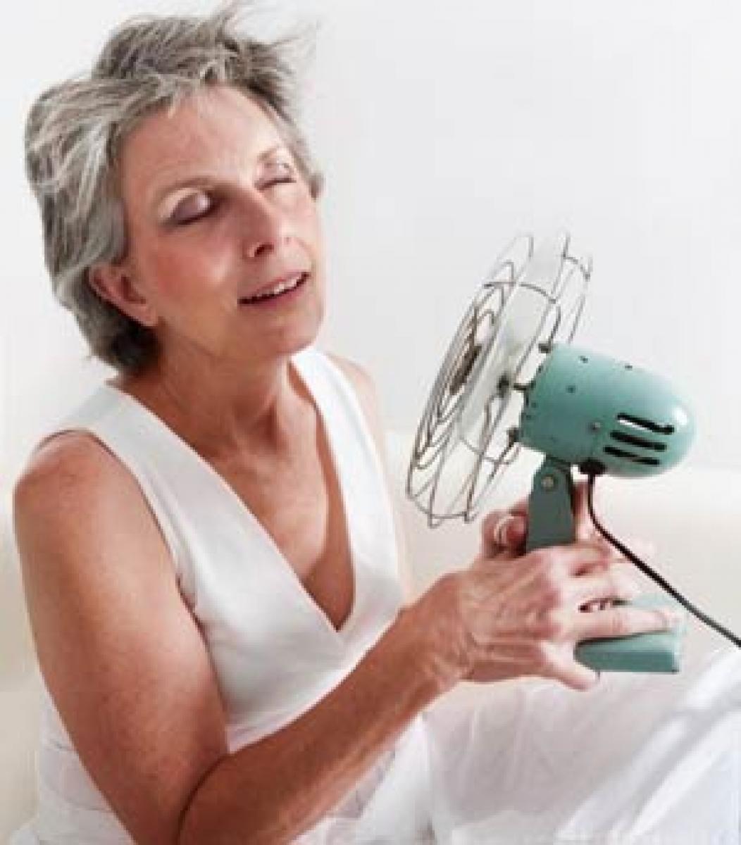 Hot flashes could predict risk of heart disease