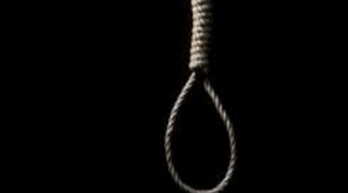 Intermediate student hangs self at campus in Rajahmundry