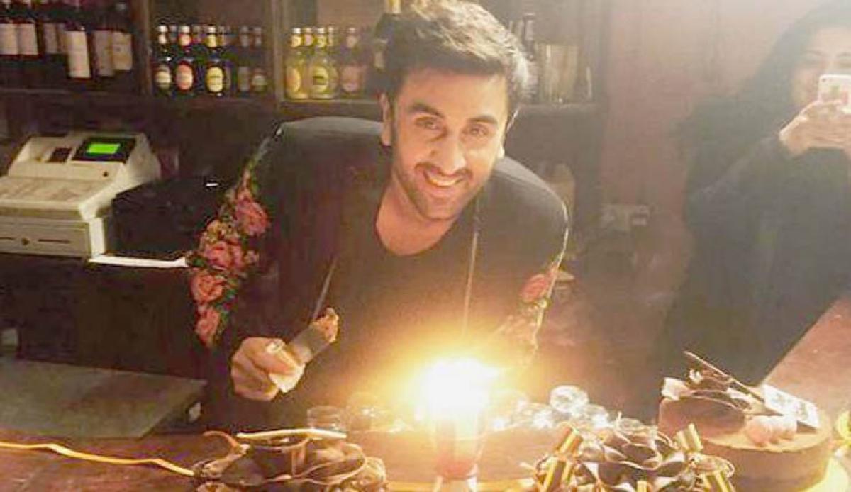 Ranbir turns 33, celebrates birthday on Ae Dil... set