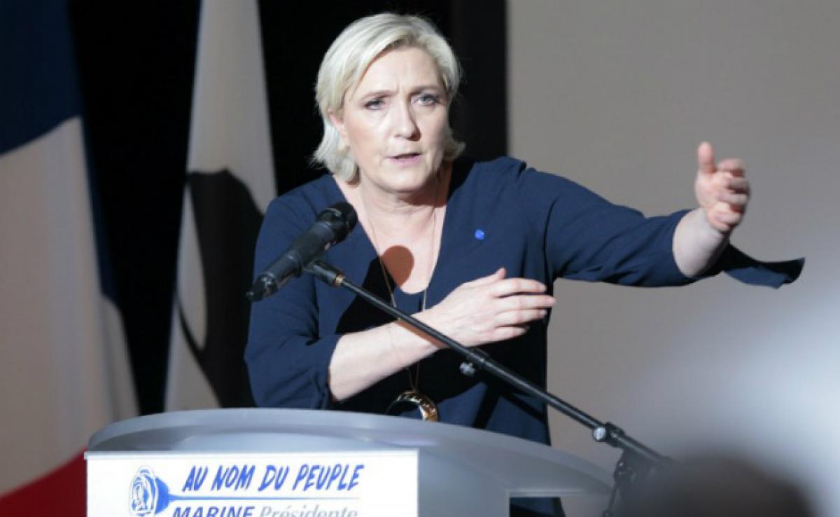 French Presidential Candidate Marine Le Pen Evokes Wartime Jewish Arrests