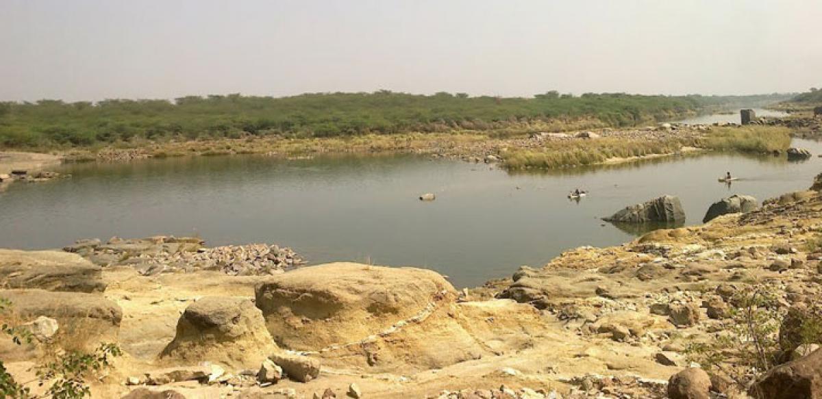 Singur, Manjeera projects dry up