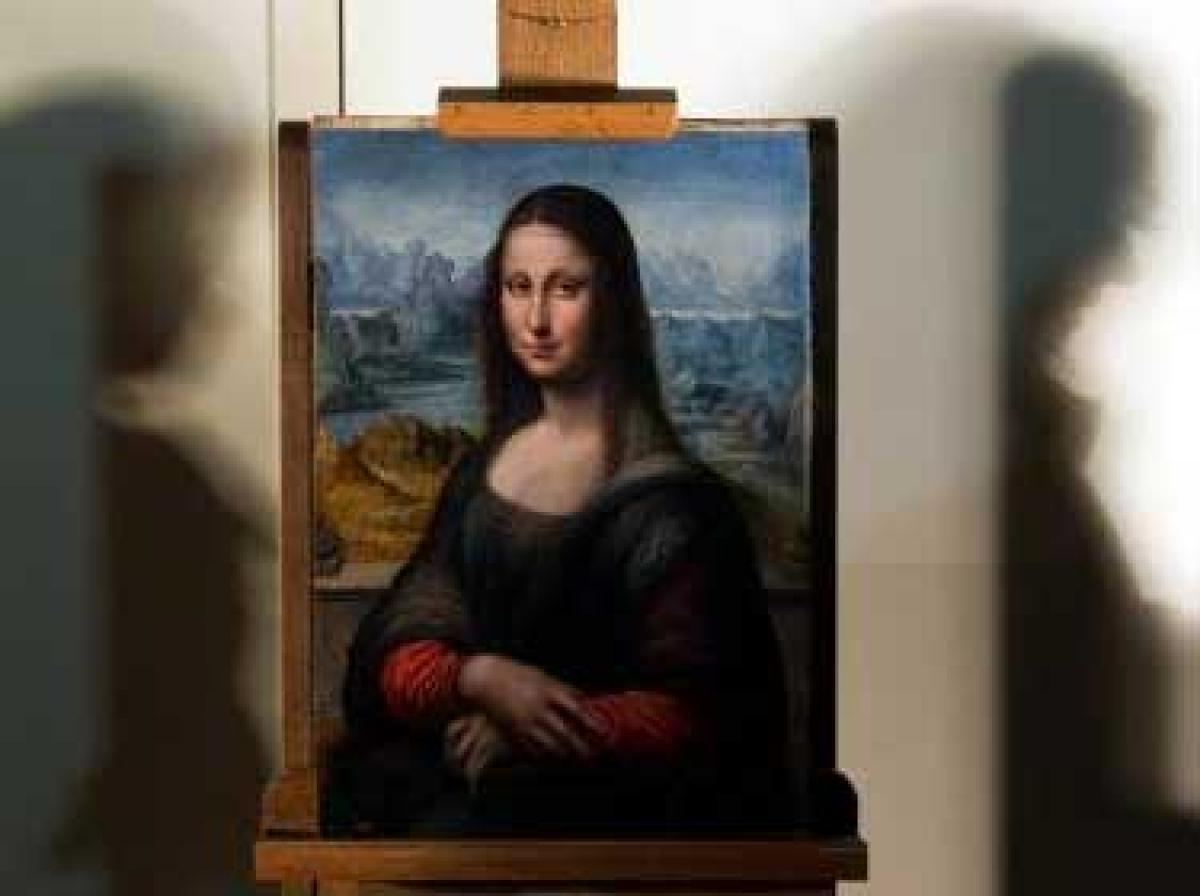 Revolutionary new laser tech can print Mona Lisa on a hair