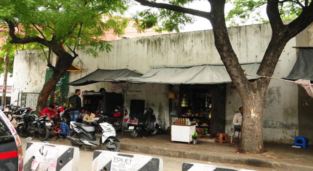 Hyderabad footpaths? Going, going, gone