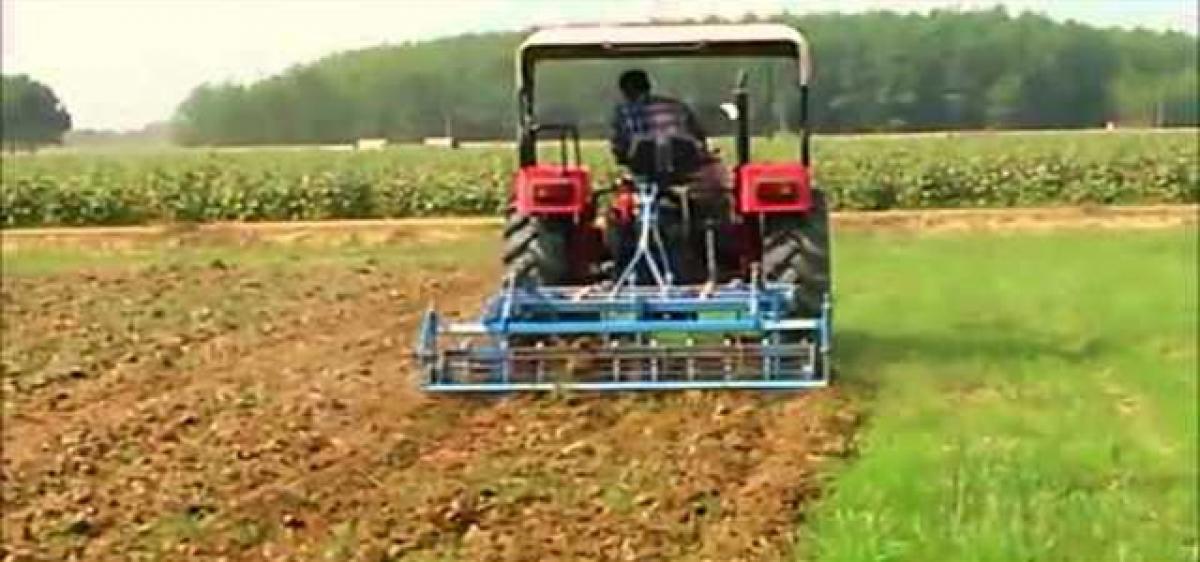 Mechanised substitute for manual cultivation 