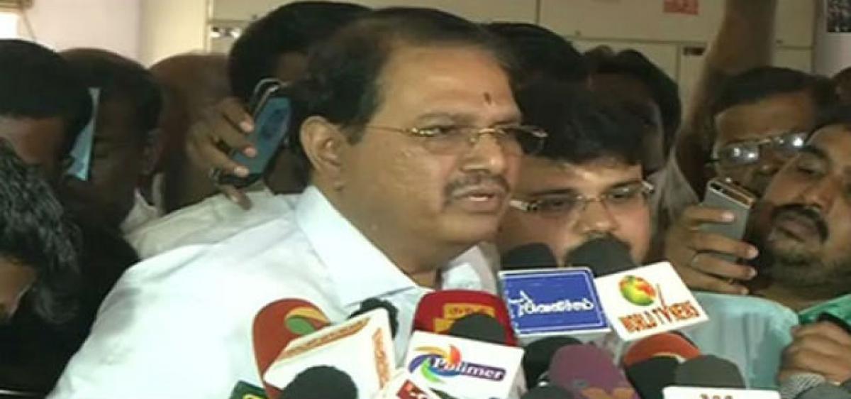 Sacked TN  chief secy claims threat to life