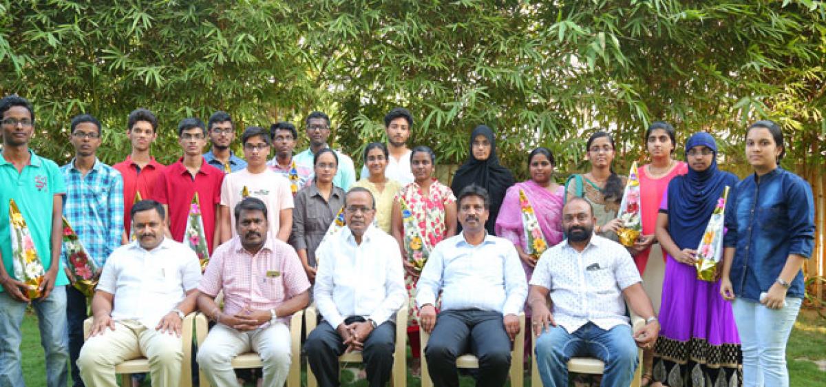 SR Educational Academy rocks in Telangana Eamcet-2017