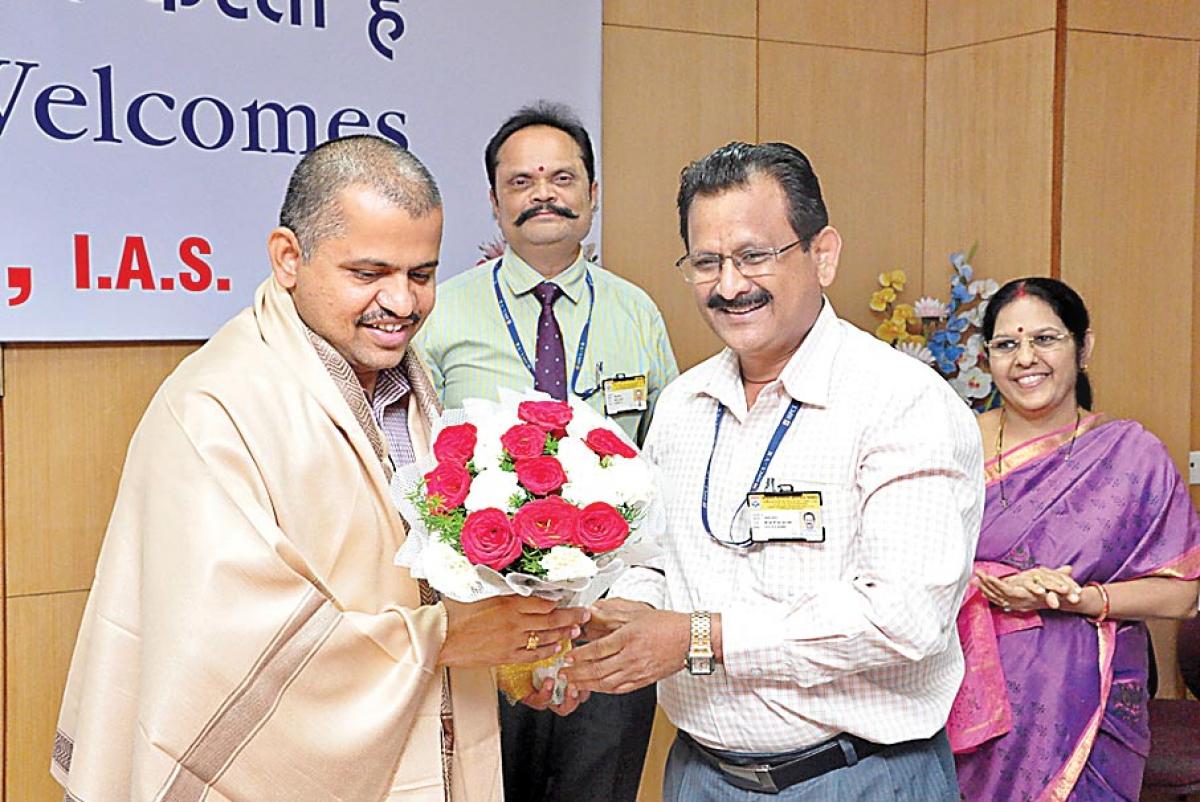 Collector lauds Hindustan Petroleum Corporation Limited