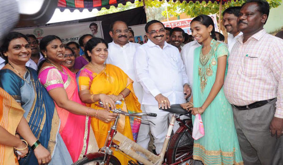 Cycles distributed to girl students