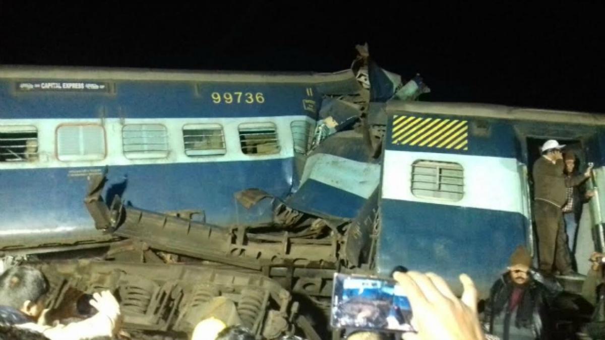 West Bengal: Two coaches of Capital Express derail, 10 injured