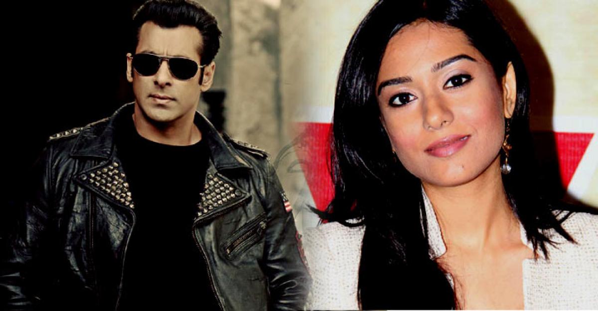 Amrita Rao wont play Salmans sister in Prem Ratan Dhan Payo