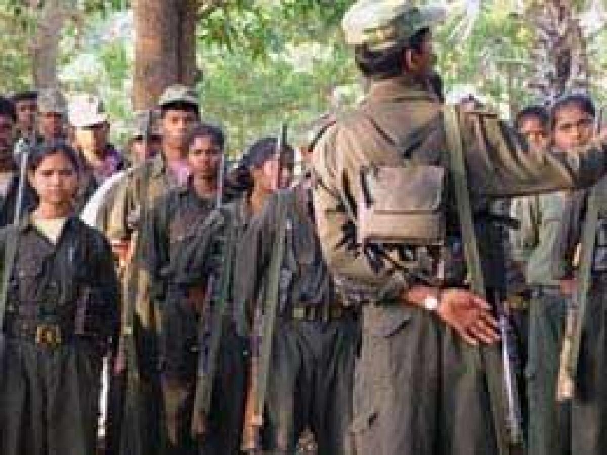 Naxals in Balaghat shoot down a person in MP