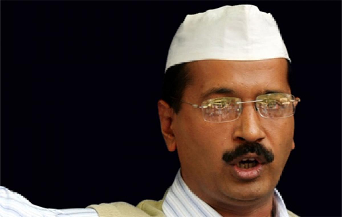 Srinagar NIT unrest: Kejriwal condemns baton charge students, denounces state govt.