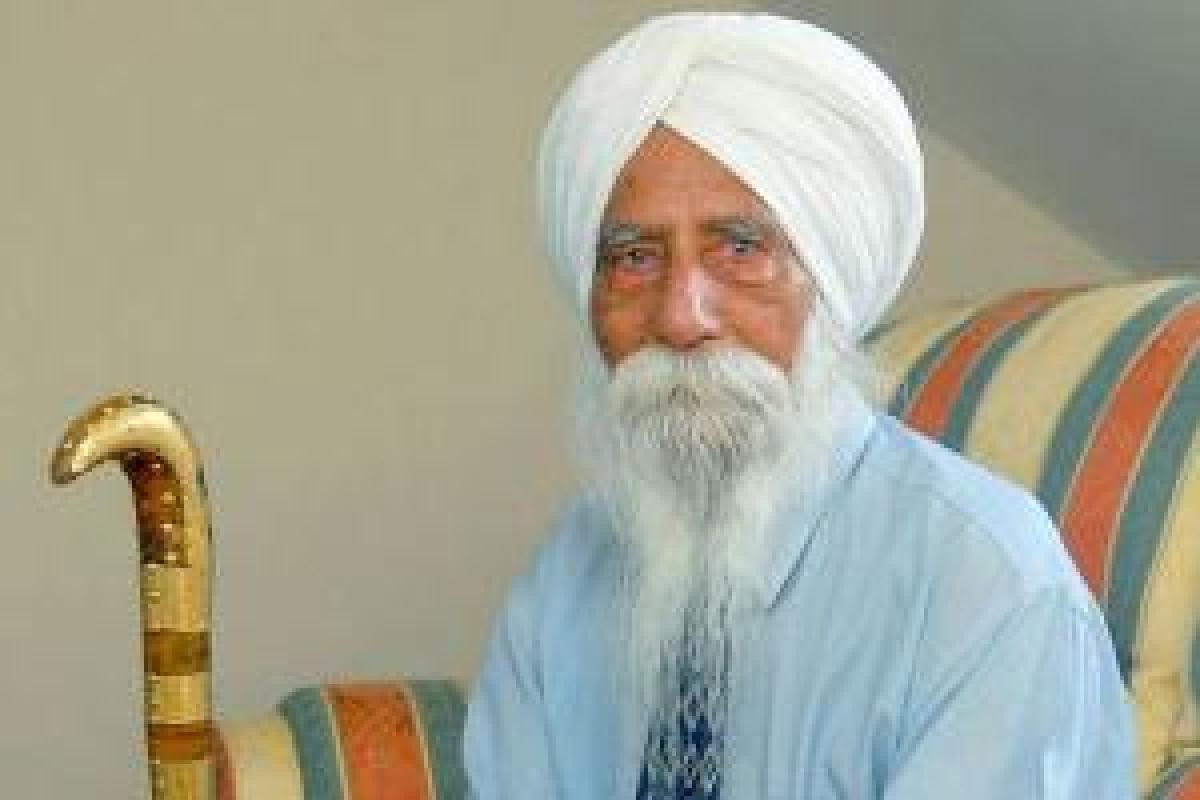 Britains oldest man is a Sikh, rings in 111th birthday with gusto