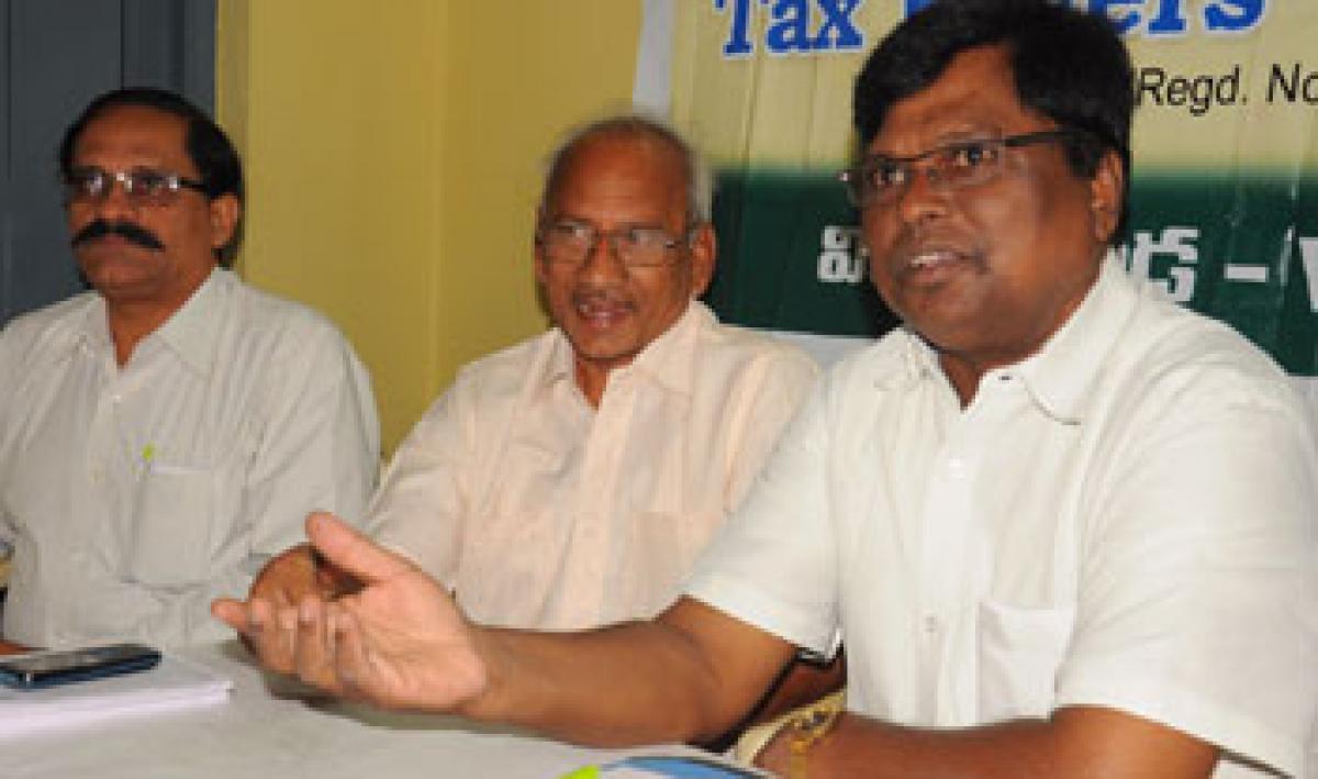 TPA wants Govt to leave Swarajya Maidhan for public use