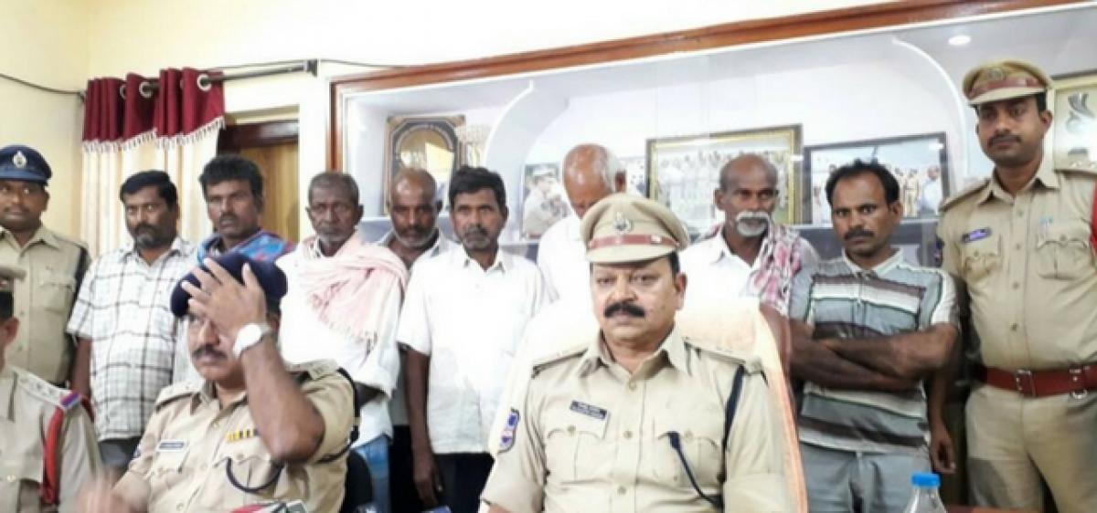 Eight held for attempting treasure hunt in Yadadri