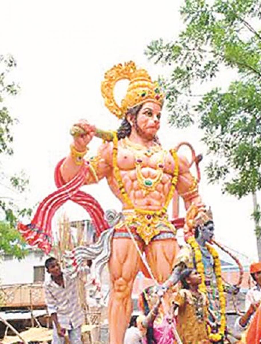 Thousands of Hanuman bhaktas throng Bhadradri