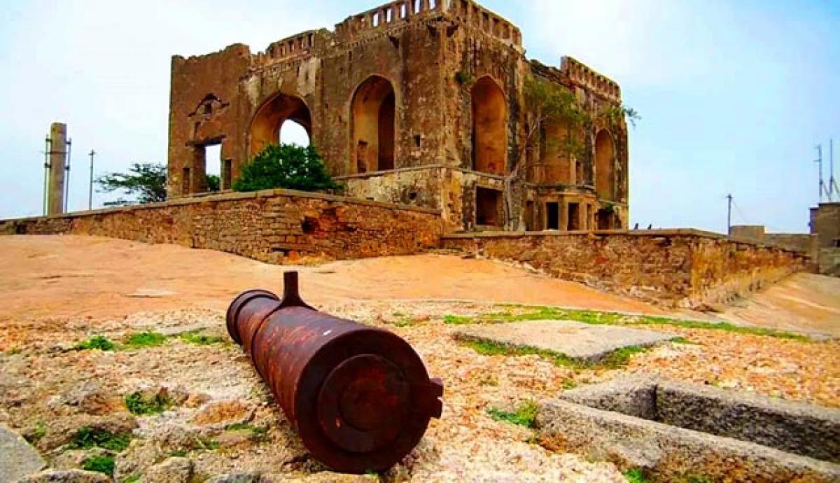 Rediscovering Bhongir Fort 