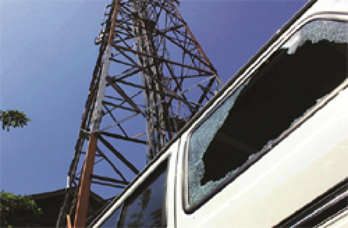 Srinagar telecom companies damaged in grenade attack