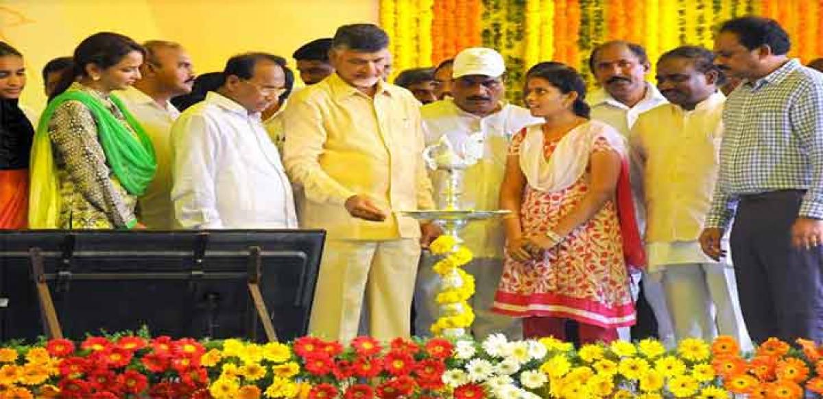 AP CM calls for mass participation