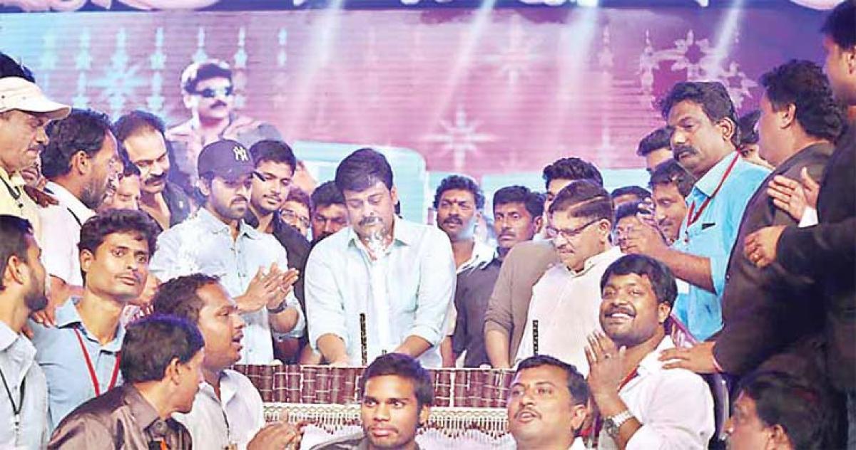 Chiranjeevis 60th Birthday celebrated in style