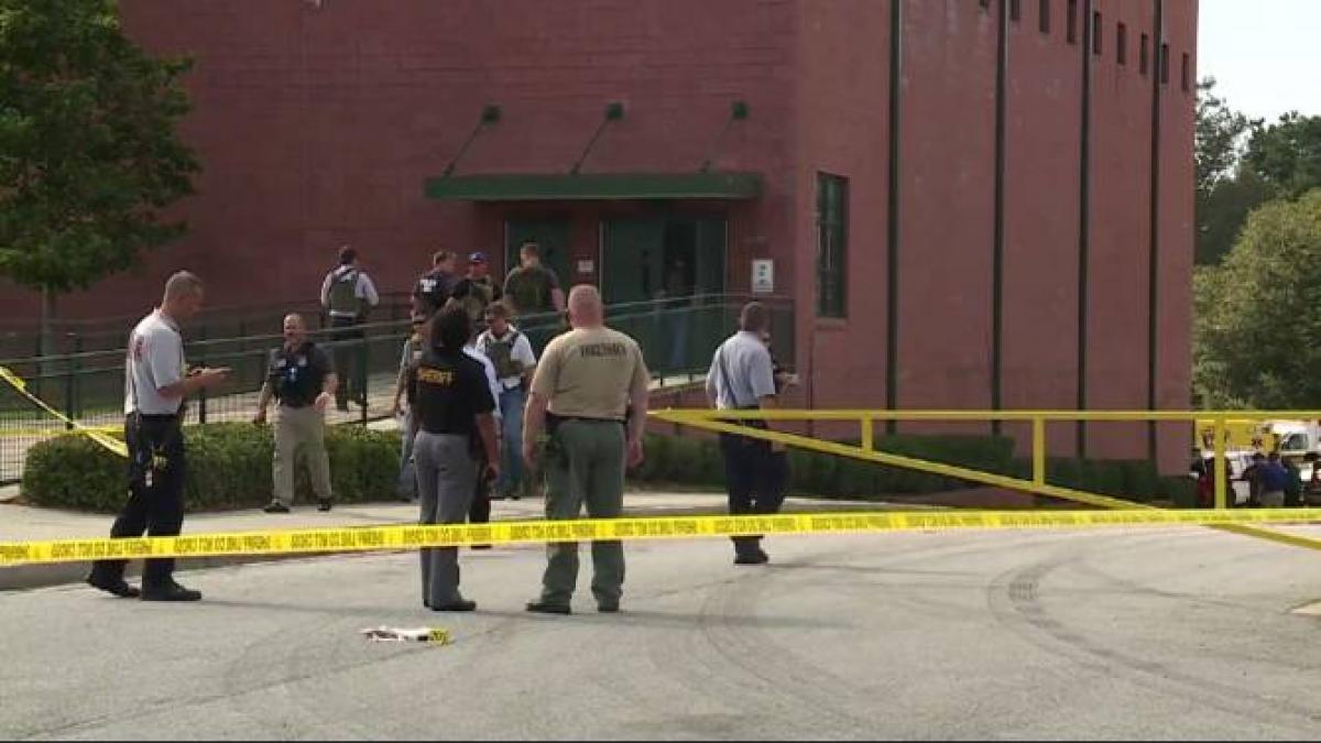 South Carolina shooting: Teenager killed dad before opening fire in school