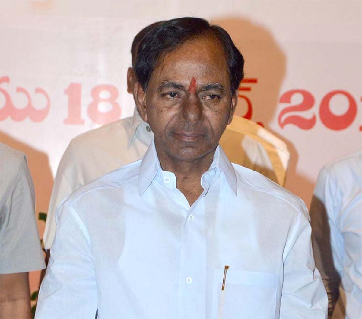 TS ready to strike; AP CM wary