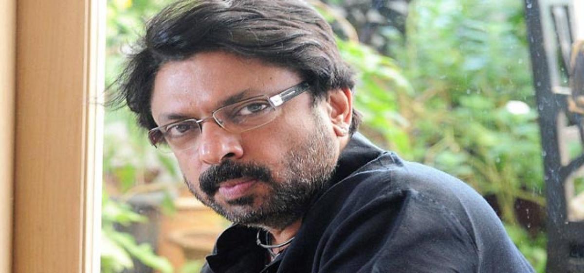 Bhansali provides 20 lakh to deceased w­orkers family