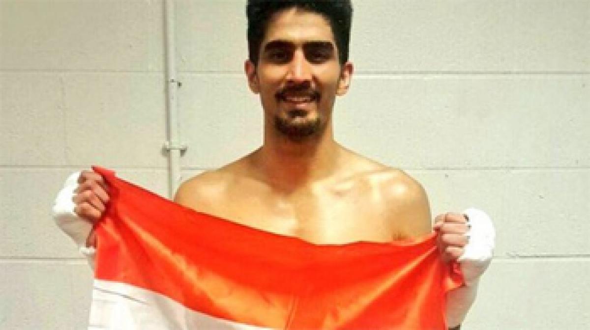 Vijender Singh wins third pro-bout, completes hat-trick