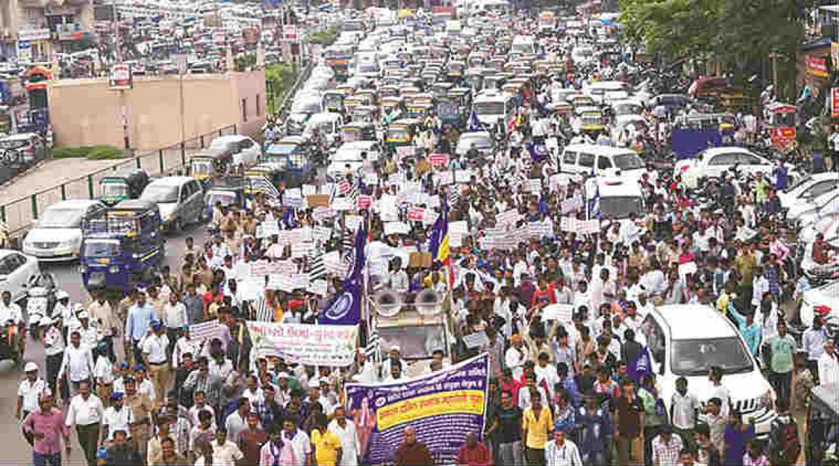 Dalits protest against Una incident in Sabarmati